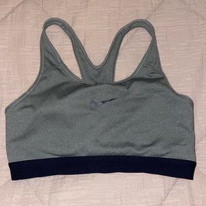 Nike Womens Sports Bra Size Medium